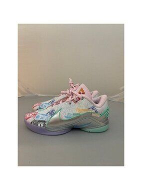 Nike lebron XXII 22 monopoly basketball shoes women’s size 10.5 FZ1097 100